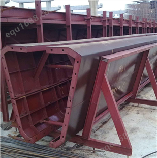 按需定制盖梁模板厂家 桥梁盖梁钢模板生产厂家 高速异型钢模加工