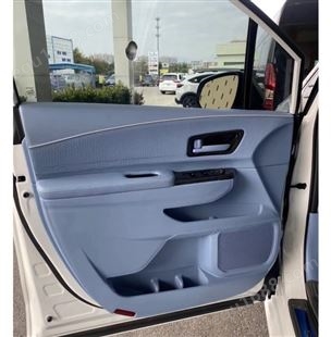 丰田塞纳升级埃尔法款航空座椅湖水蓝 商务车改装