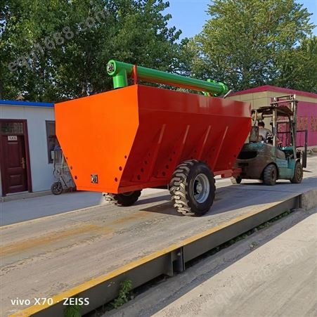 碳钢材质粮食转运车 拖拉机牵引式小麦运粮车